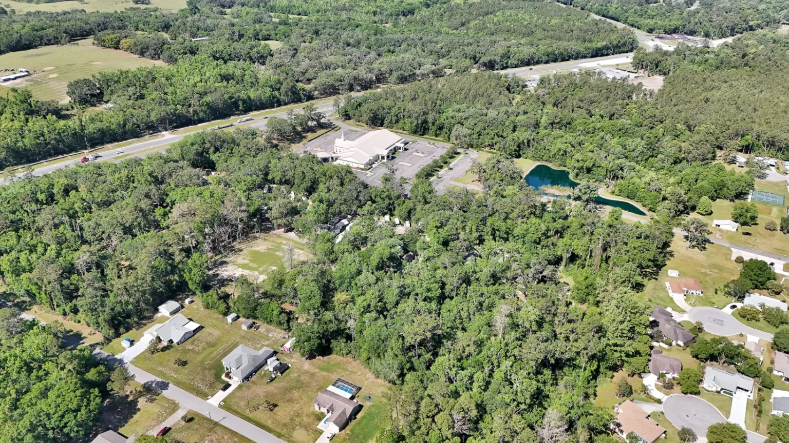 Aerial view of River Oaks RV and MHP Resort