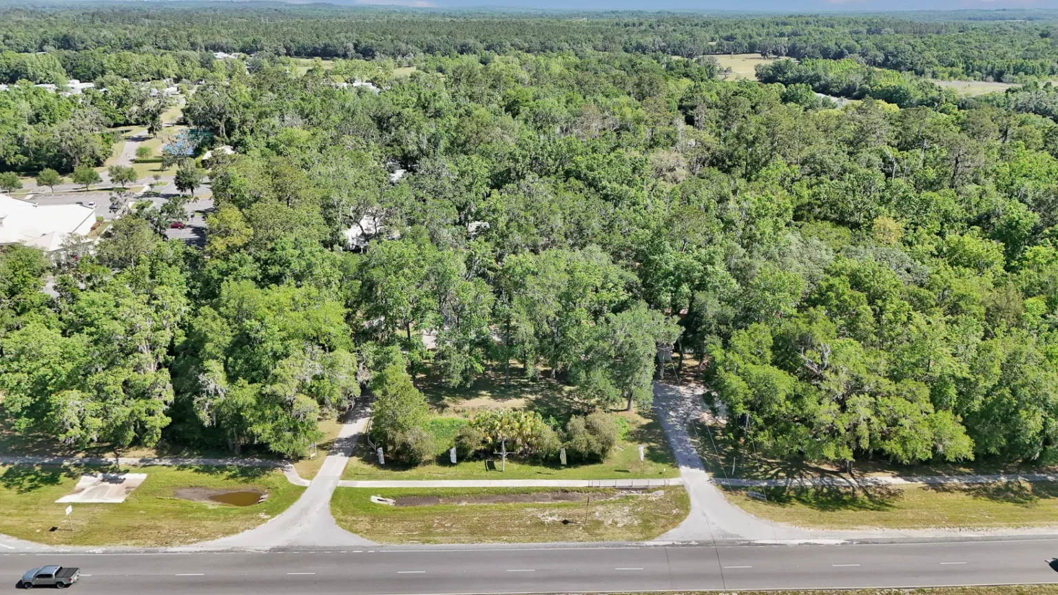 Aerial view of River Oaks RV and MHP Resort